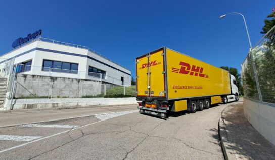 DHL Freight realiza su primer transporte, completamente sostenible, con un camión Volvo FH 42 Tractor Electric