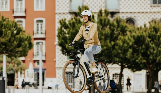 Bosch eBike Systems defiende los beneficios de moverse en bicicleta eléctrica