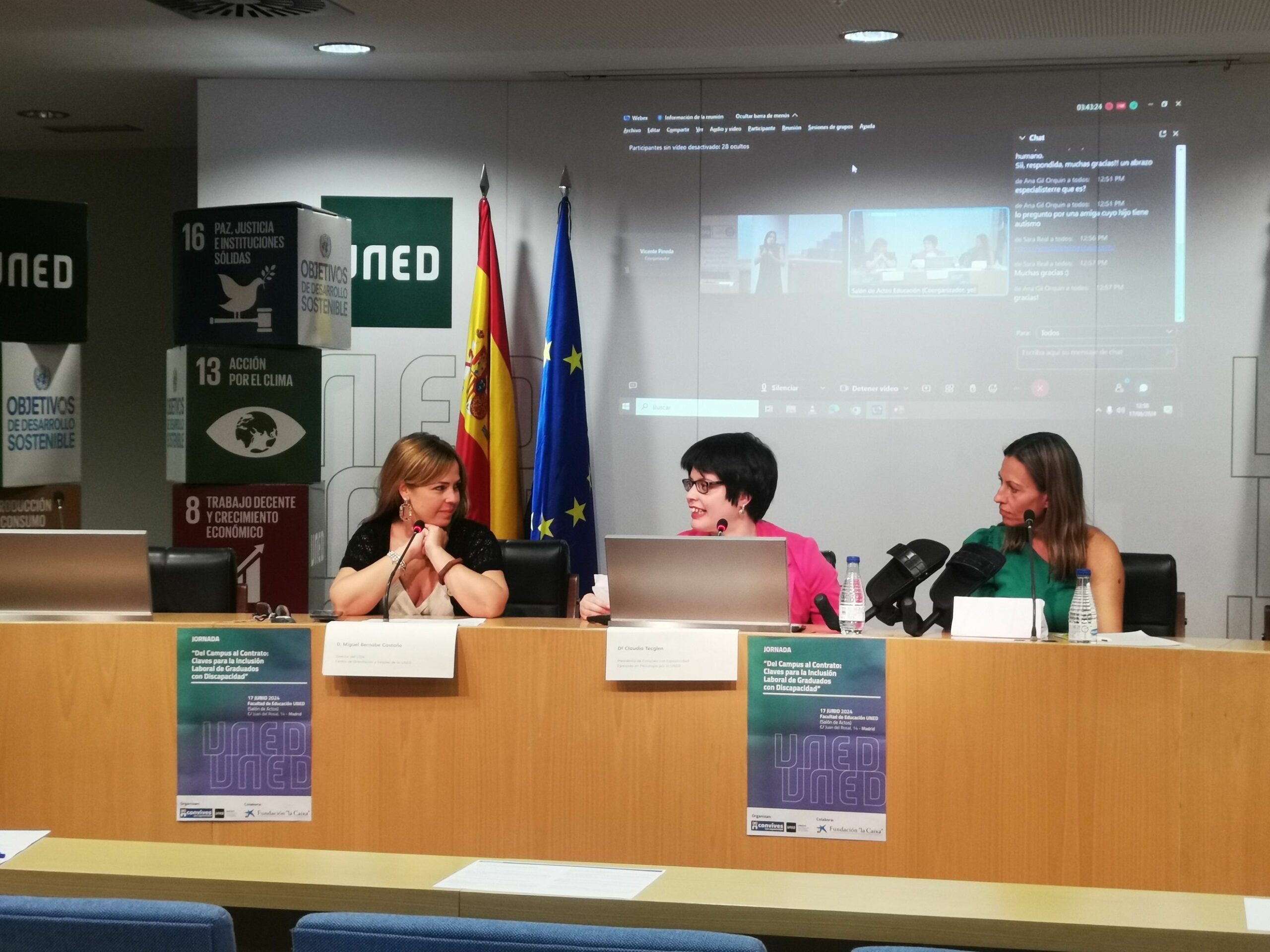 De izq. a dcha. Pilar Gomiz directora de UNIDIS Claudia Tecglen presidenta de Convives con Espasticidad y Ana Lisbona vicerrectora de estudiantes e inclusin de la UNED 1 scaled