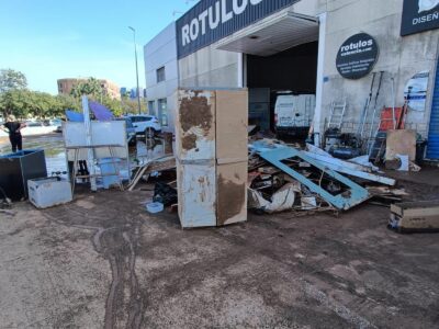 Llamada a la solidaridad: Rótulos Valencia busca apoyo para reconstruirse tras la DANA