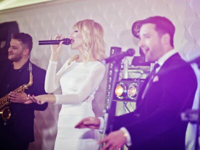 La Boda De Tus Sueños destaca las razones para elegir artistas y grupos en directo para bodas