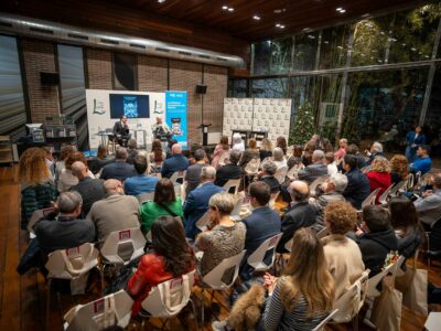 PRATS desvela en un libro los secretos que han convertido a la empresa en centenaria (1924-2024)
