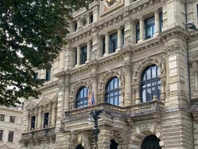 Bikote Solar realiza instalaciones fotovoltaicas en edificios emblemáticos