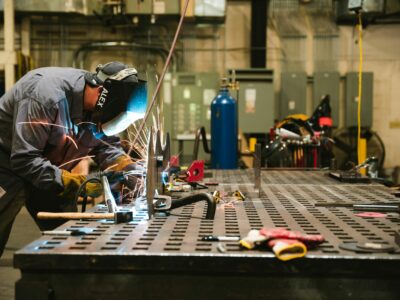 Los salarios en Navarra y La Rioja crecerán un 3,2% de media en 2025, según informe de CEINSA