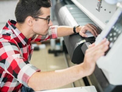 Infocopy garantiza la optimización en la temporada de picos de trabajo con un servicio de mantenimiento integral