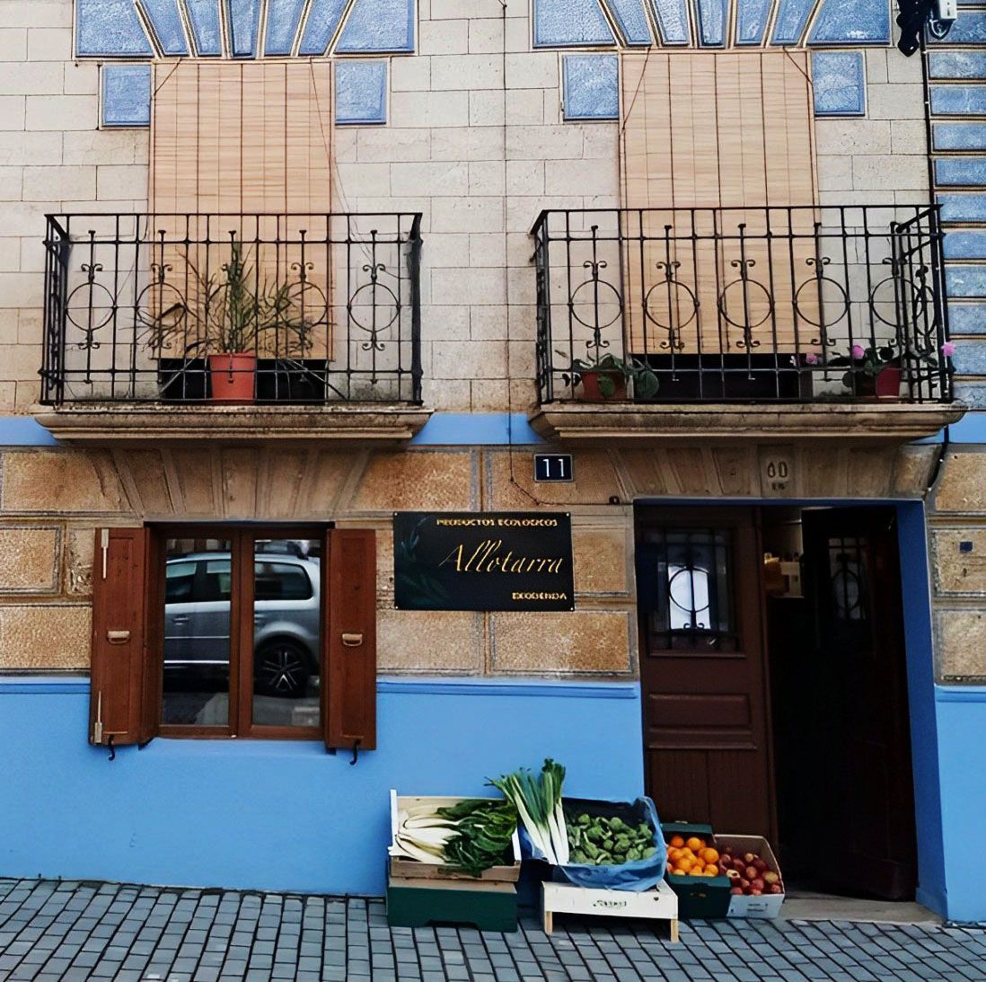FACHADA TIENDA FOCO AJUSTADA 1