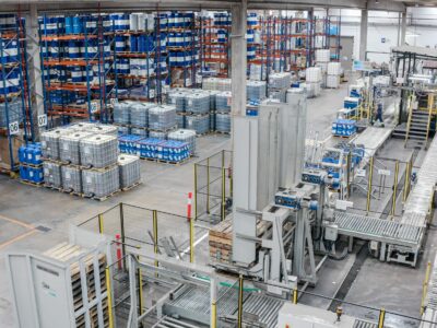 FUCHS España incrementa un 25% su producción para atender nuevos mercados y fortalecer su posición en el sector de la automoción