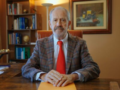 José Luis Marín responde a la crisis de orientación clínica con una formación revolucionaria