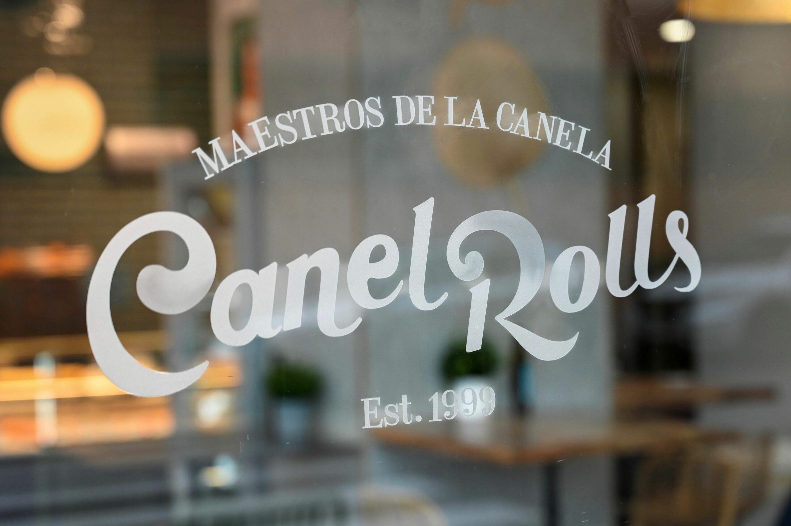 vinilo fachada canel rolls las tablas scaled