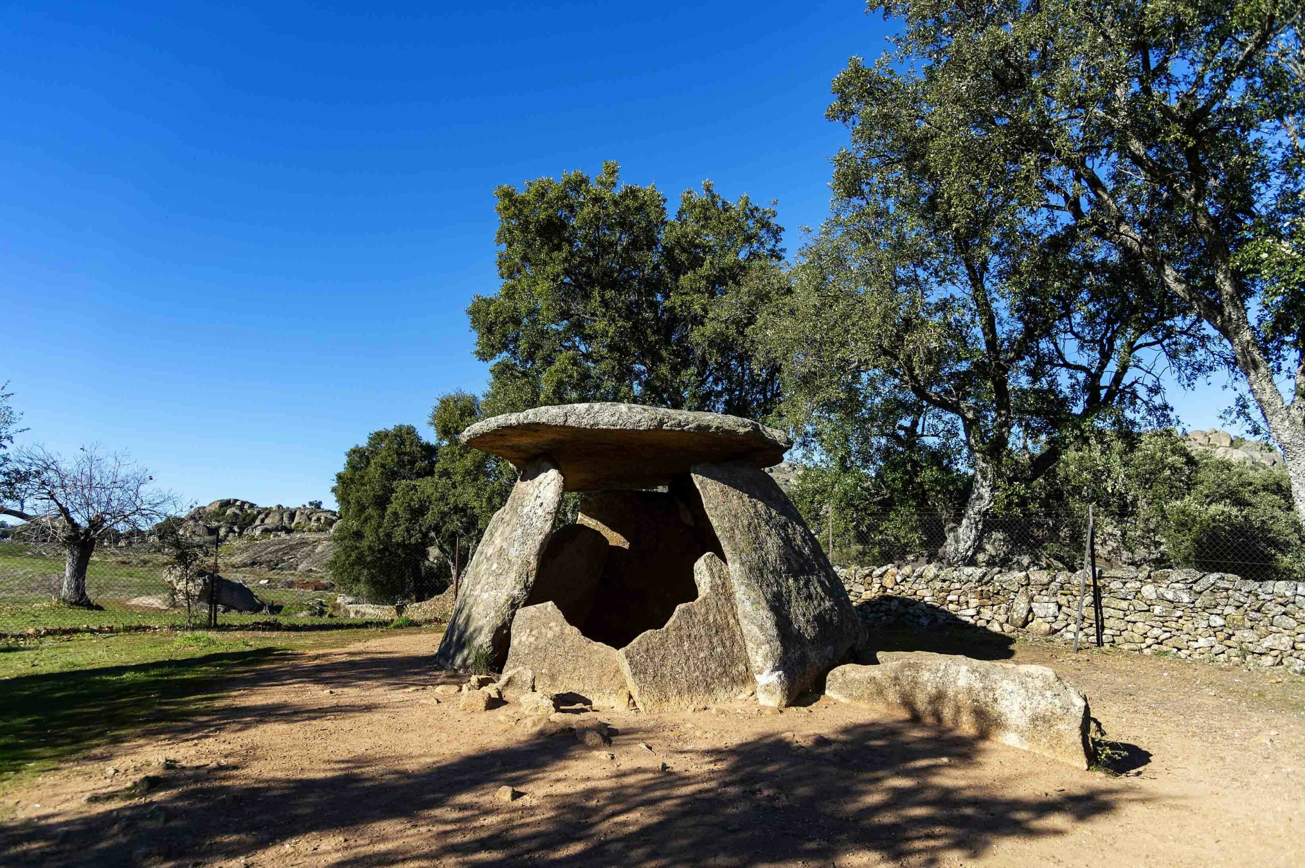 Valencia Alcantara dolmenmellizo scaled