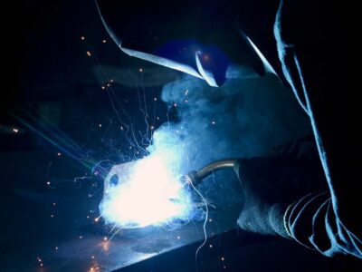 Solda Electric analiza el funcionamiento de la soldadura MIG y su aplicación en procesos industriales