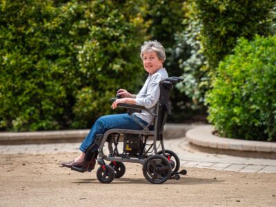 La era del magnesio continúa con la nueva silla Martinika Magnesium, ultraligera y ultracompacta