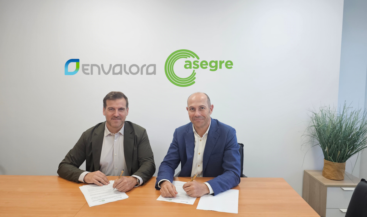 ENVALORA y ASEGRE firman un acuerdo para impulsar la gestión sostenible de los residuos de envases industriales