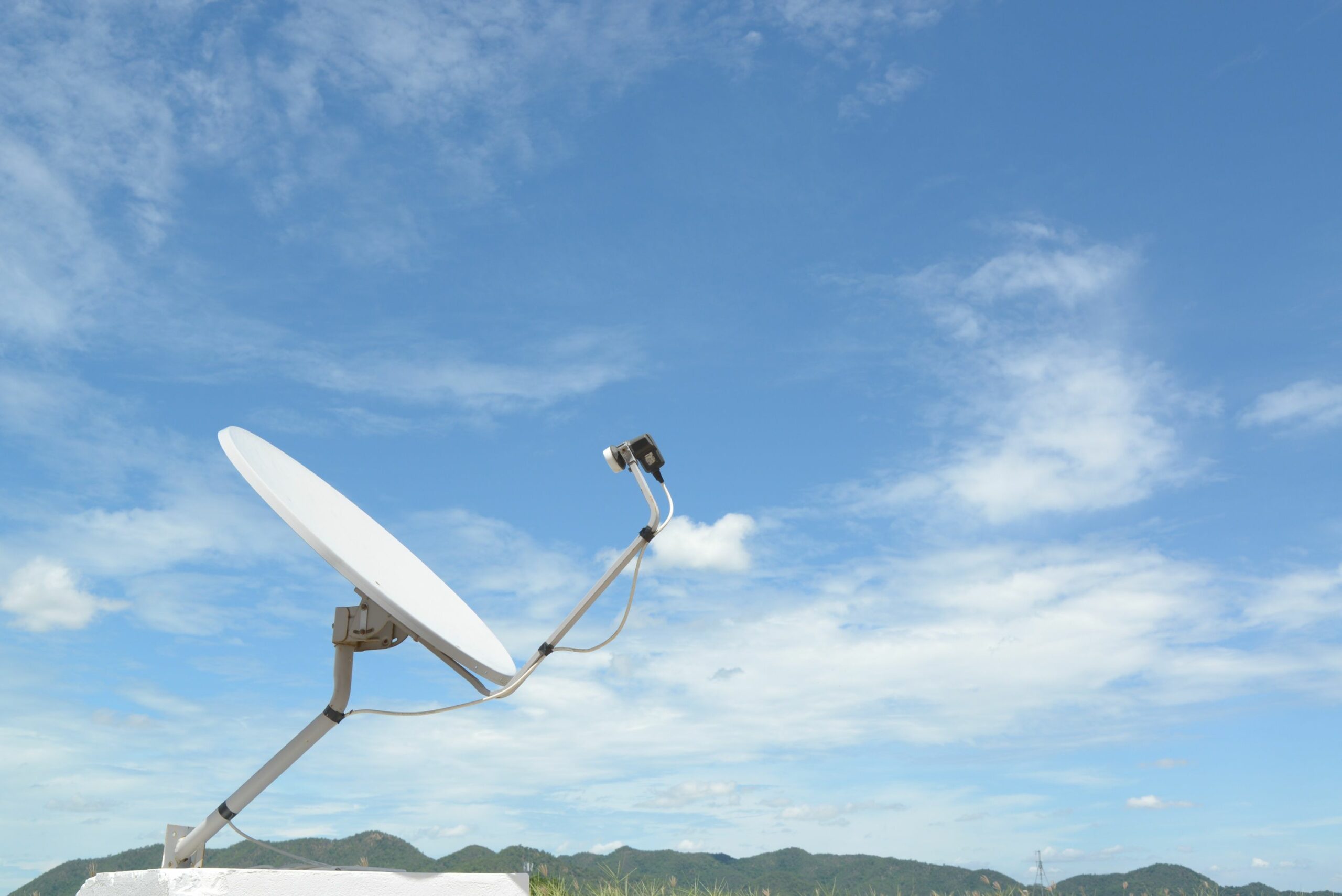 antena satelite scaled