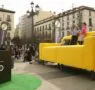 Galerías del Tresillo convierte el sofá en arte urbano para celebrar su 50 aniversario