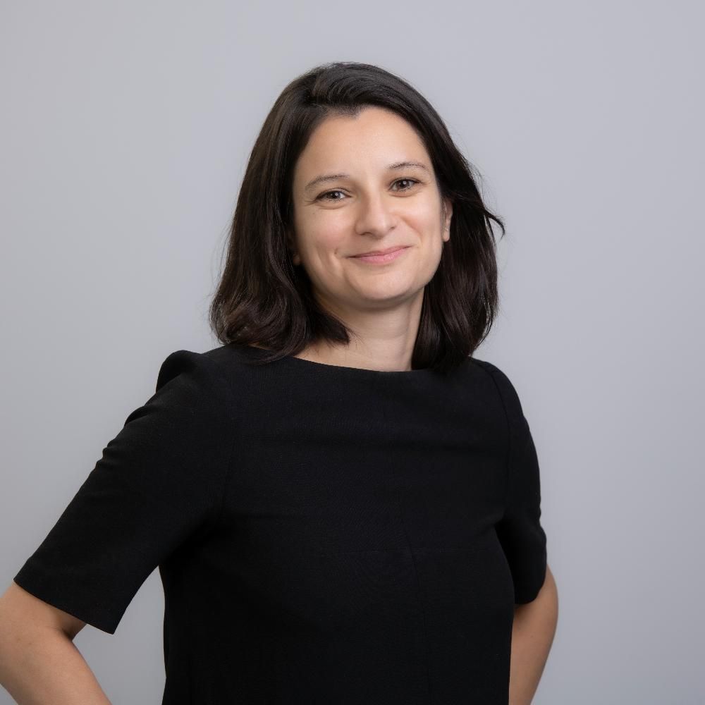Esther Finidori Headshotjpg 1