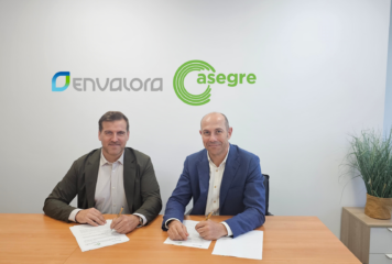 ENVALORA y ASEGRE firman un acuerdo para impulsar la gestión sostenible de los residuos de envases industriales