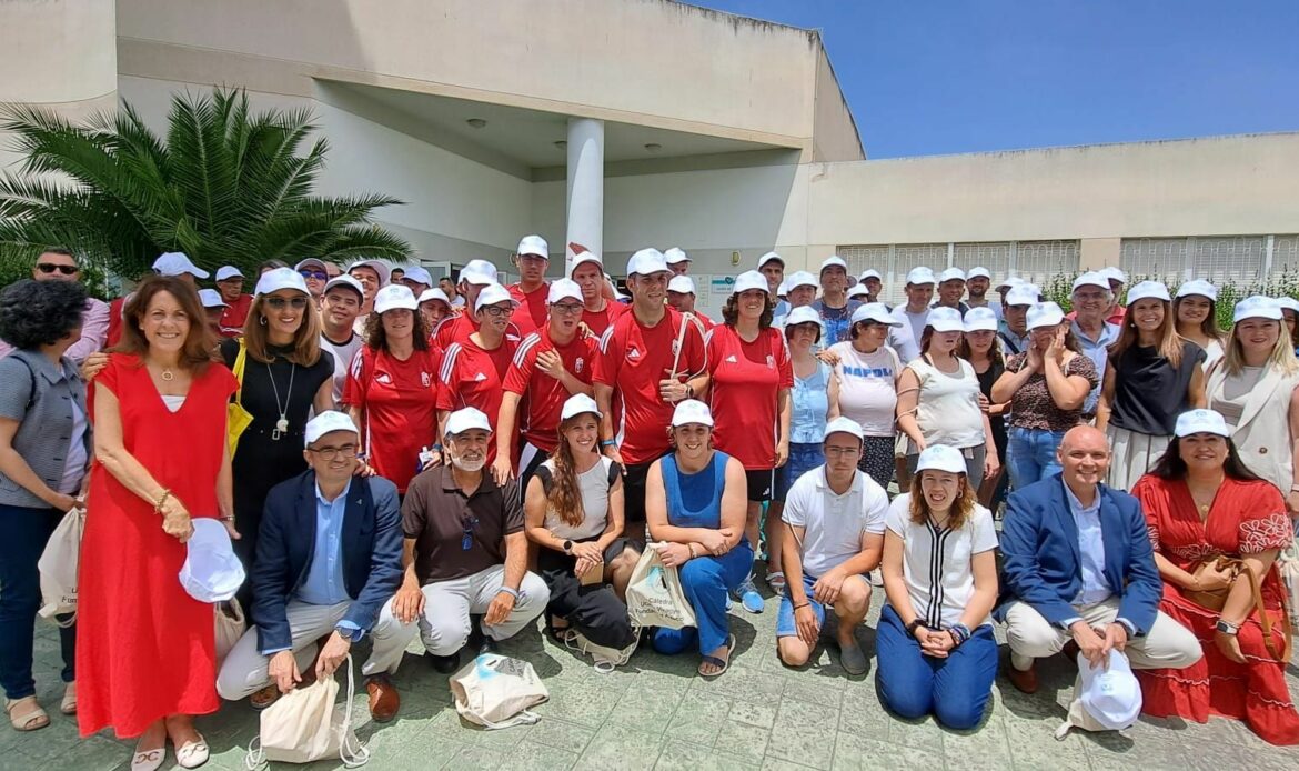 La Cátedra UGR-VivaGym-Fundación Adecco presenta sus resultados constatando el impacto del deporte en la mejora de la empleabilidad de personas con discapacidad
