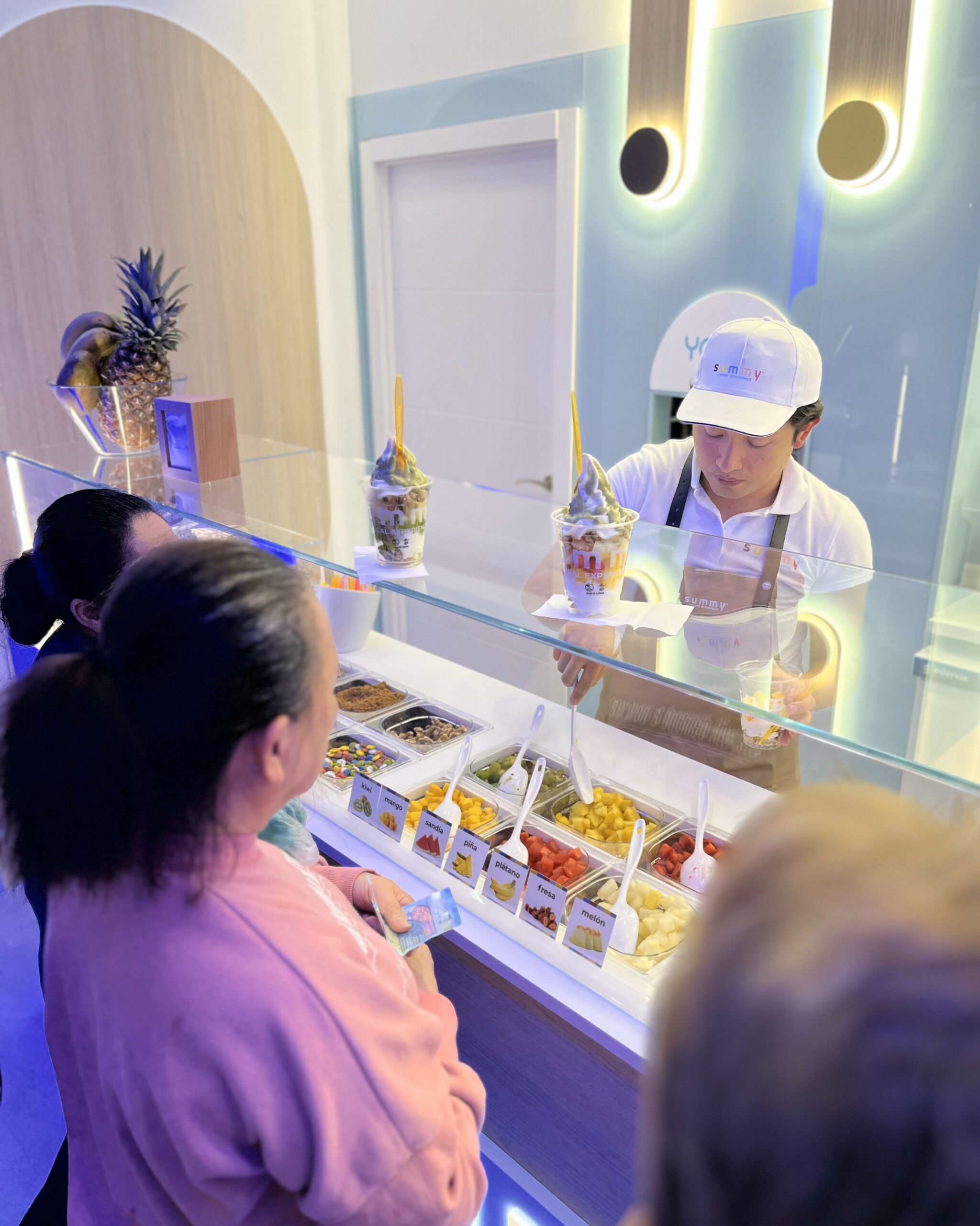 Summy Yogurt Experience Master Franchise scaled