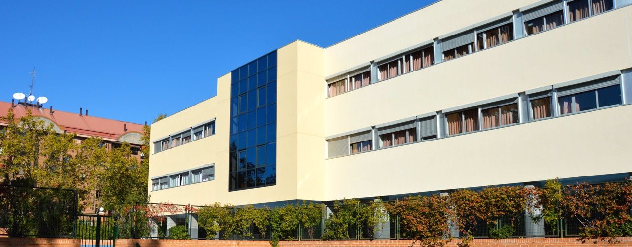 fachada liceo en tamano grande