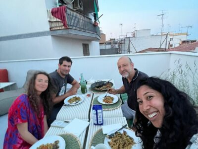 Un coliving autosuficiente revoluciona el barrio de Vista Alegre en Barcelona