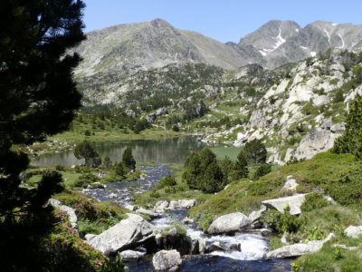 Las salidas guiadas al Bac de Llívia, una propuesta veraniega para descubrir el corazón de la Cerdanya
