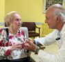 Dr.Manuel de la Peña: «La vida es un tango y hay que bailarlo como venga» como Esperanza Cortiñas de 108 años