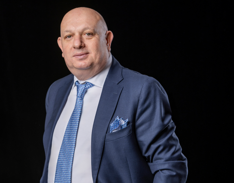 Juan Pablo Snchez Gasque lanza un nuevo sistema