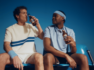 Estos son los planes favoritos del verano para los españoles según Mahou 0,0 Tostada