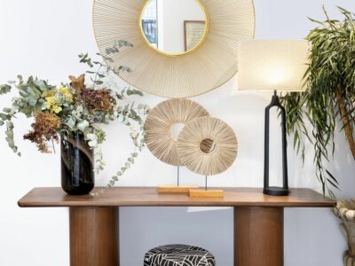 Consolas que marcan tendencia: de muebles auxiliares a rincones protagonistas de este otoño