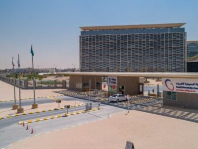 Saudi Electricity Company (SEC) logra crecimiento del 22% en beneficios netos en el segundo trimestre 2025