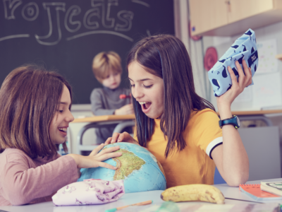 Revolución sostenible en la vuelta al cole: cómo un colegio puede ahorrar 317.000 m² de residuos al año y una familia hasta 170€ por niño con envoltorios reutilizables