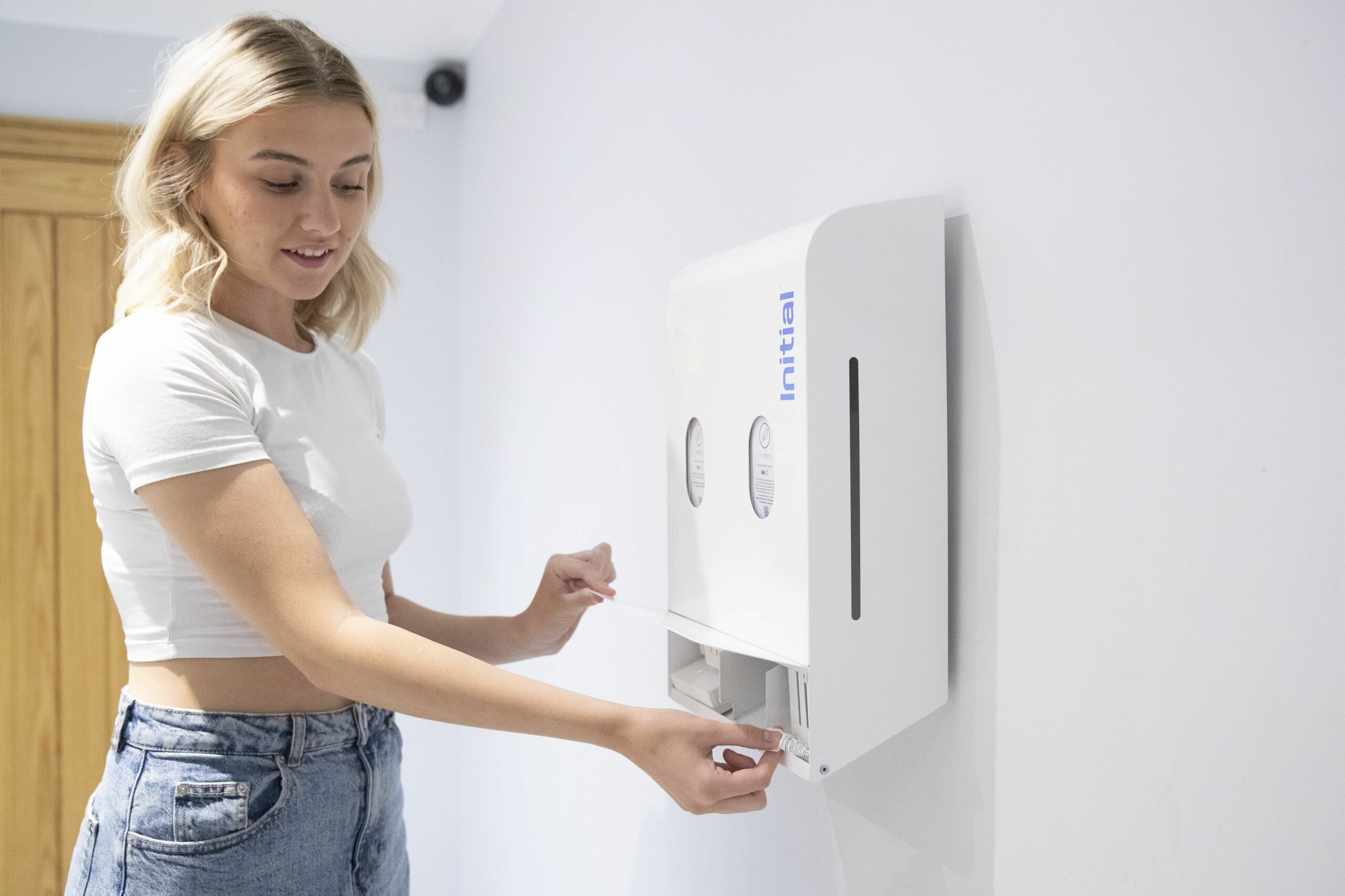 initial 555406 freevend flexicare customer with product lf uk 2024 0010 1 1 scaled