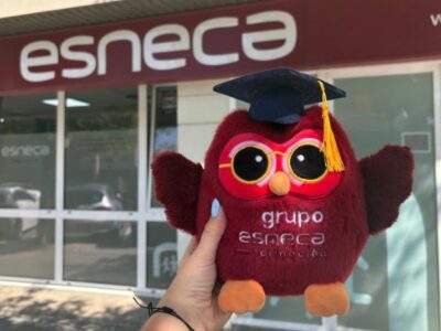Grupo Esneca Formación celebra su 12º aniversario con la campaña ‘Neca por el mundo’
