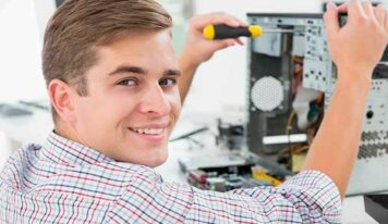 Formación Universitaria lidera la preparación para el FP de Técnico Medio en Sistemas Microinformáticos y Redes