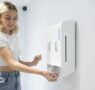 Vuelta al cole: 4 razones por las que contar con dispensadores de higiene menstrual en los baños de los centros académicos