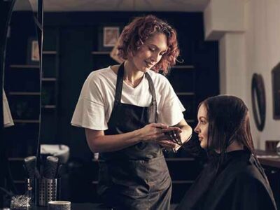 La institución académica Formación Universitaria lidera la preparación para el Técnico Medio en Peluquería y Cosmética Capilar