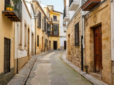 El Fondo de la Comunidad de Airbnb apoya a seis asociaciones españolas para preservar y dinamizar comunidades rurales en todo el país