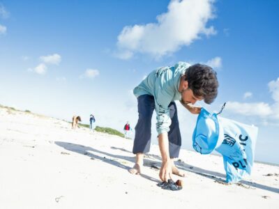 Universal Plastic conecta sus datos de limpieza marina con la red global de la UNESCO-IOC