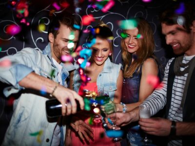 Barcelona se afianza como destino líder para despedidas de soltera con experiencias de ocio nocturno