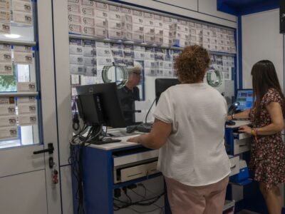 Casi la mitad de los jugadores de lotería usa la IA para mejorar su suerte