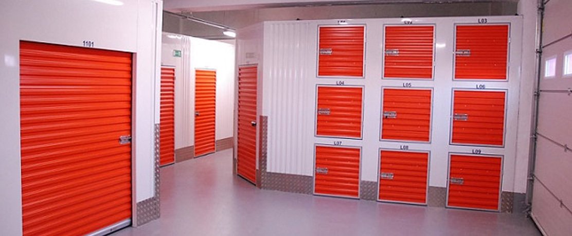 ¿Qué se debe considerar antes de contratar un trastero?