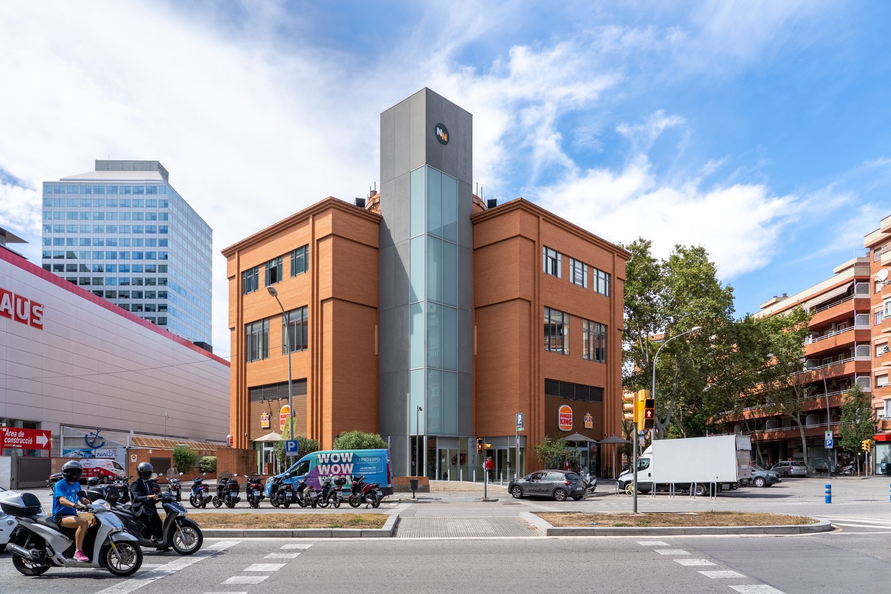 nn working zona franca fachada