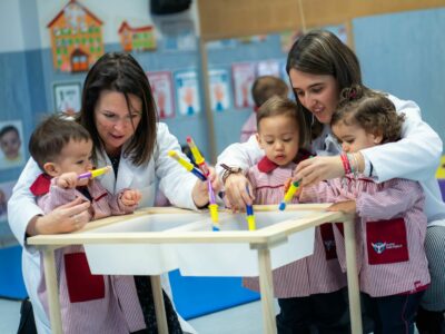 Los primeros tres años de vida: la base invisible sobre la que se construye todo el aprendizaje