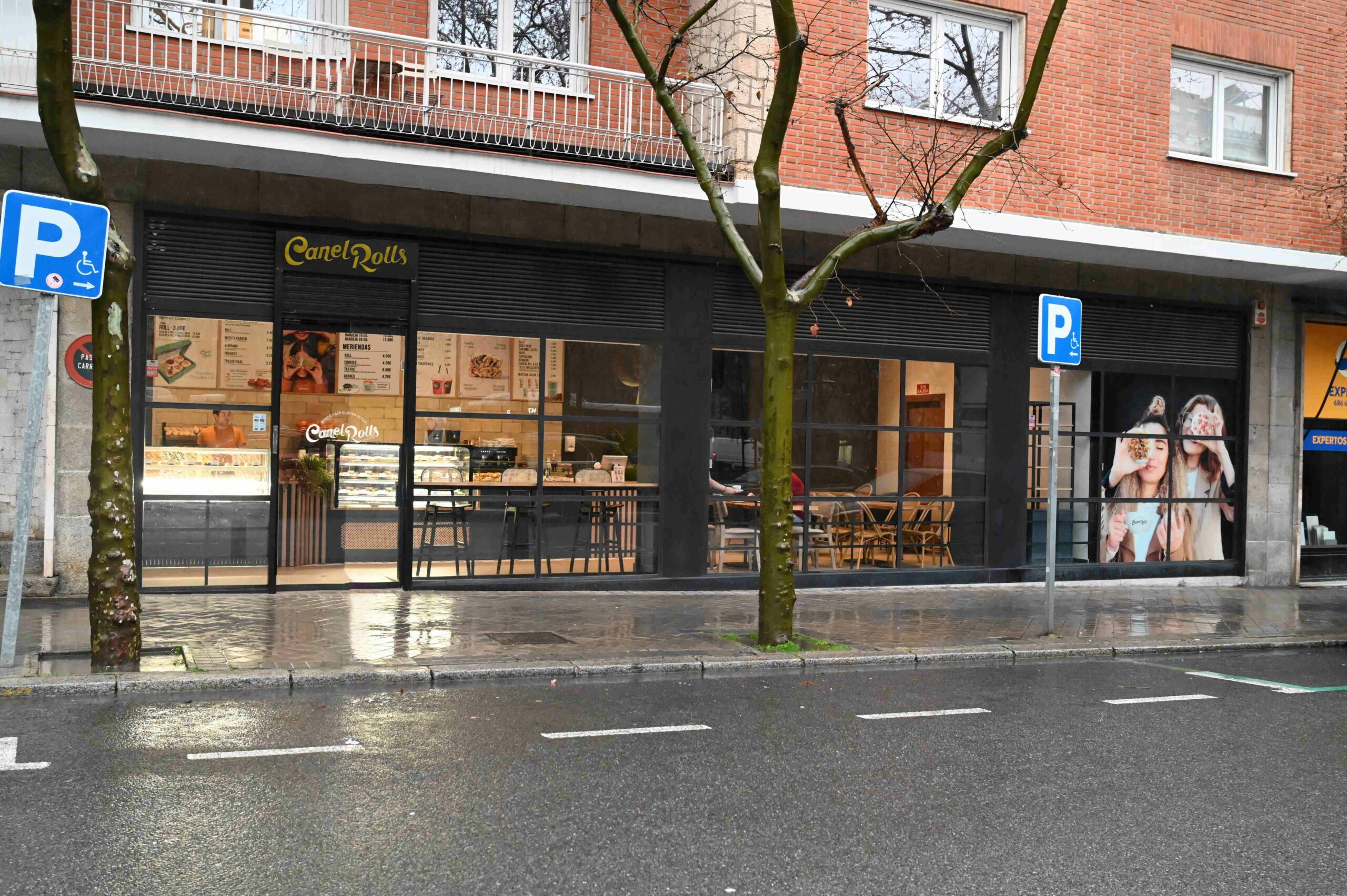 Canel Rolls fachada scaled