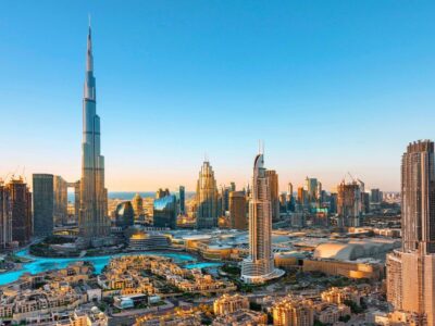 Emiratos toma la delantera en la implementación de la IA gracias al Ministerio de Inteligencia Artificial