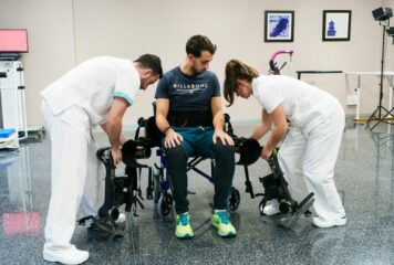 «En neurorrehabilitación robótica trabajamos pensando en la vida real del paciente: que pueda moverse por casa con seguridad y reducir el riesgo de caídas», explica Sara García Delgado