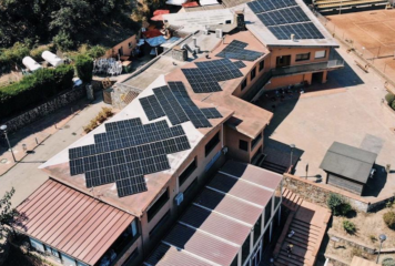 Inicio 70 Origen Solar firma un acuerdo de patrocinio con el Club Esportiu Valldoreix y refuerza su compromiso con el entorno local