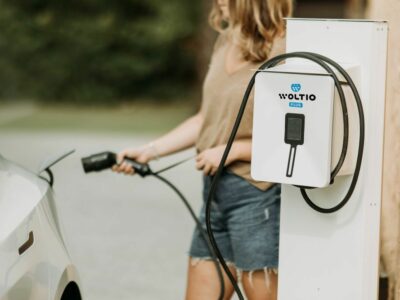 WOLTIO se posiciona como referente en cargadores para coche eléctrico en España