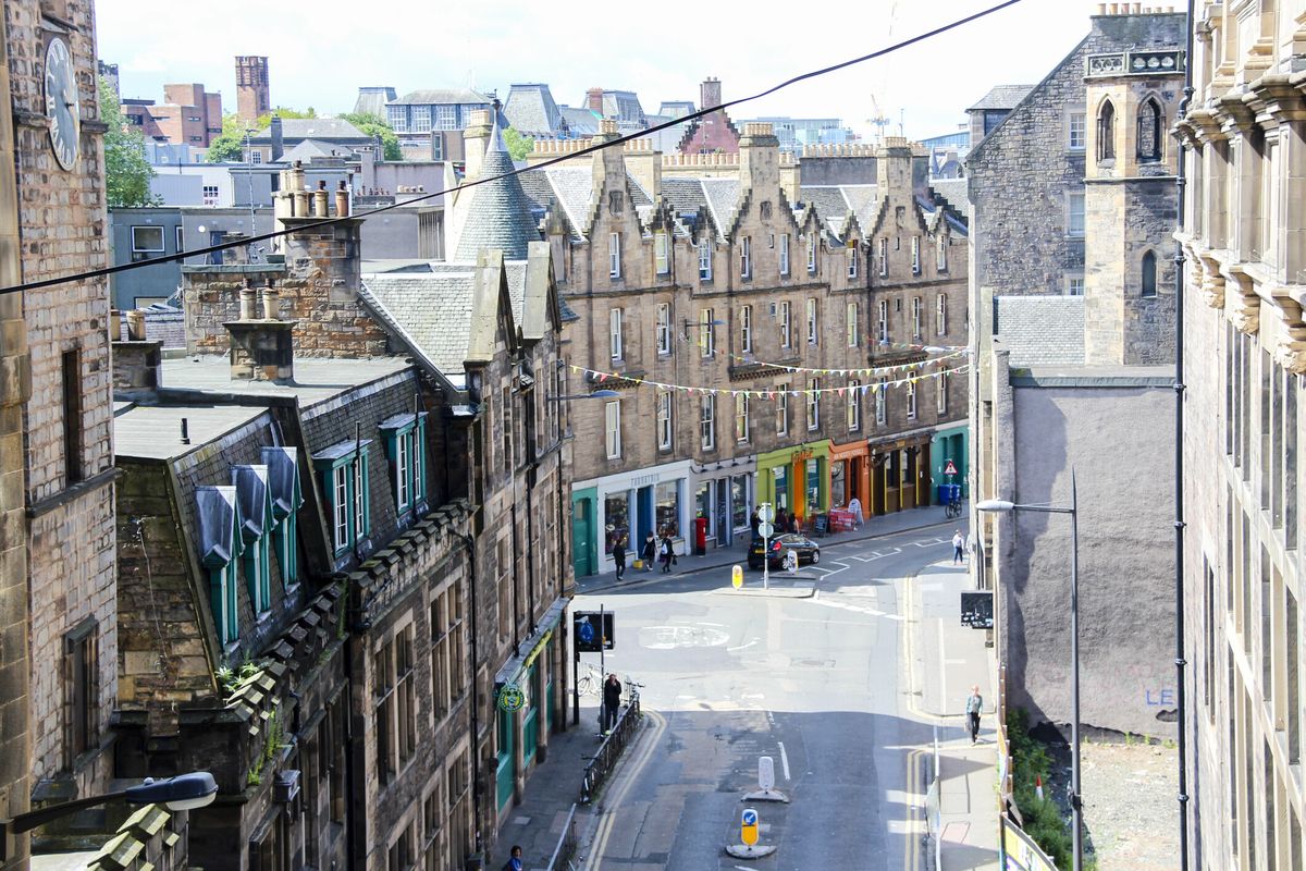 DEST SCOTLAND EDINBURGH GettyImages 880844968 Universal Within usage period 102162